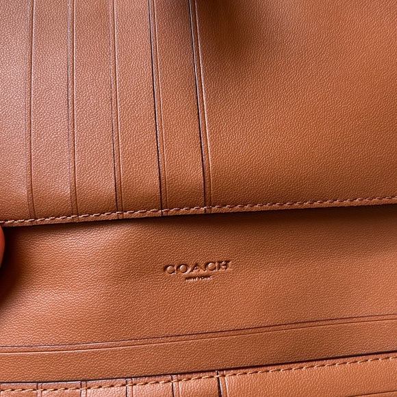 💜SOLD💜Coach Smooth Leather Essential Slim Wallet In Saddle CH823 - Picture 9 of 16